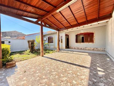Casa para Venda, em Canoas, bairro Est�ncia Velha, 4 dormit�rios, 1 banheiro, 4 vagas